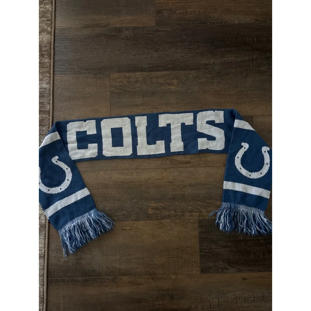 Indianapolis Colts NFL Knit Scarf Blue White Horseshoe Logo Fringe Fan Gear